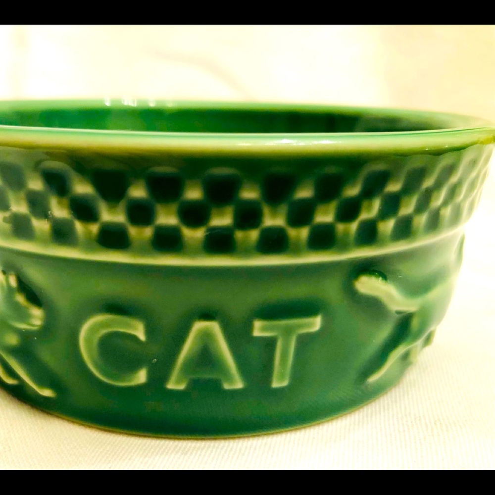 Longaberger Mulligan Green Cat Bowl/Dish pottery food water